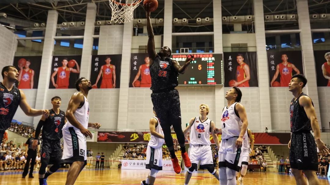 强对抗中 强对抗中