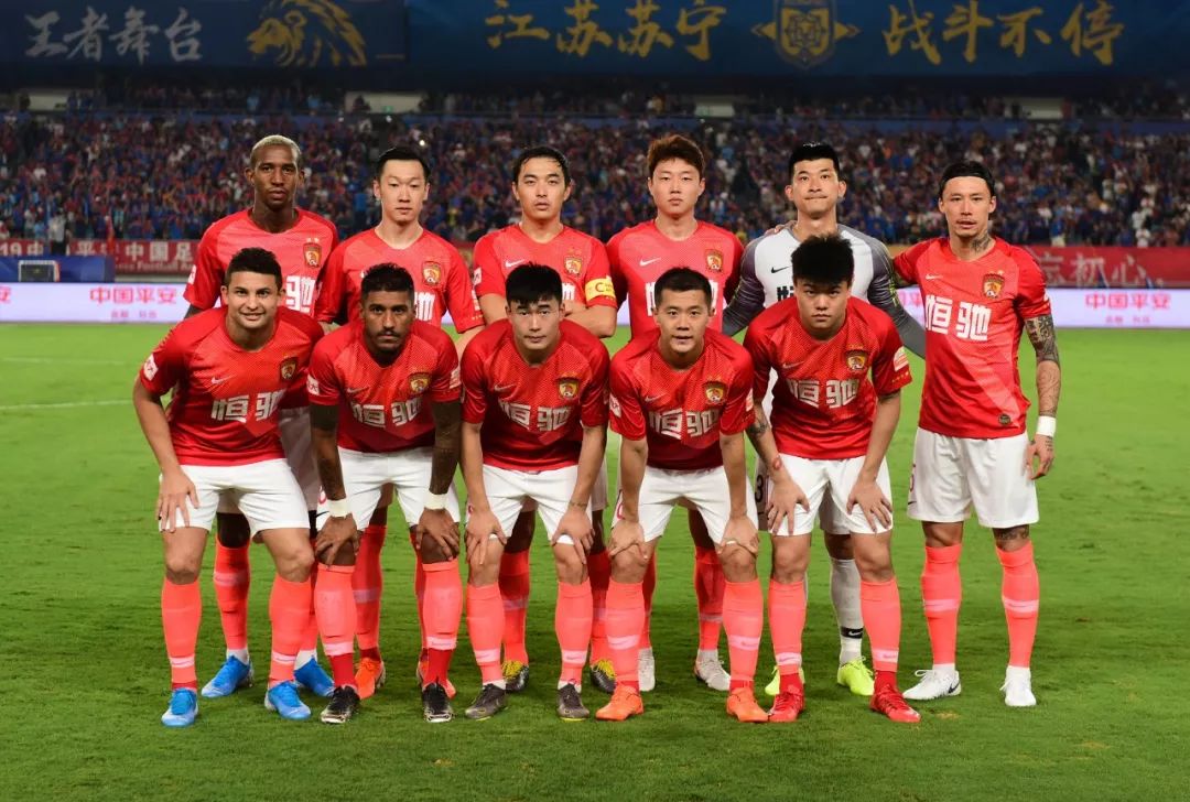 理性视角应 理性视角应