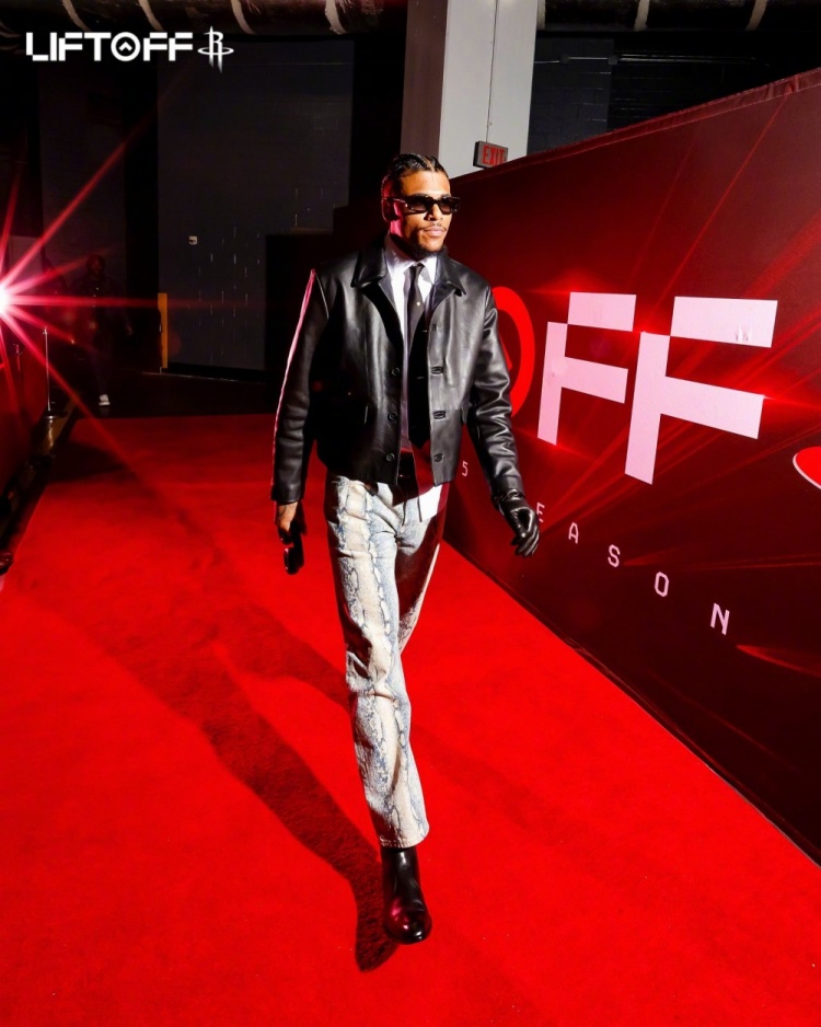 中完成自我 中完成自我