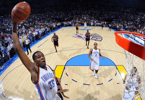 字母哥以 字母哥以